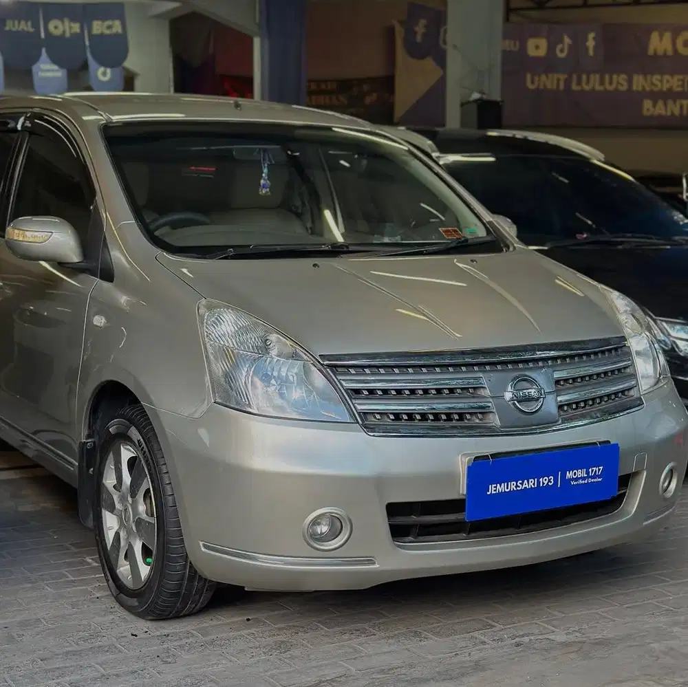 NISSAN 2008 GRANDLIVINA HWS 1.8 A/T KUNING MURAH MOBIL1717 JEMURSARI