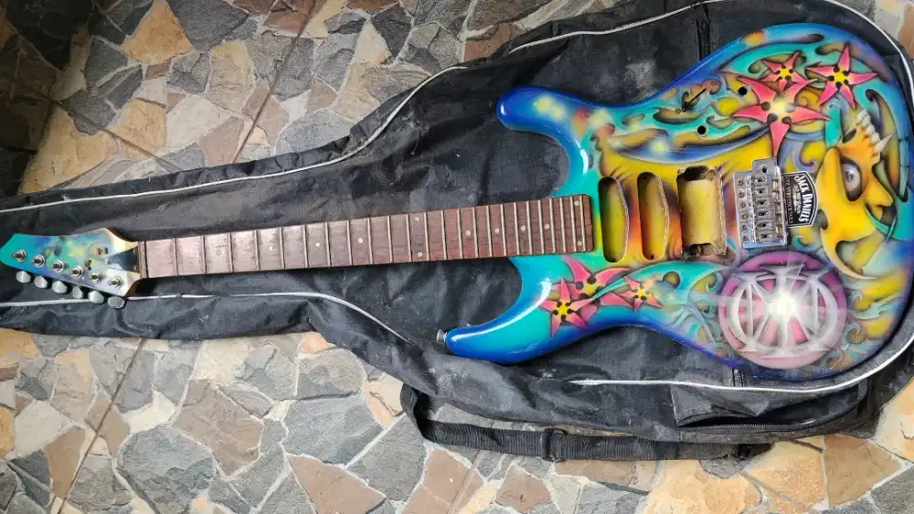 Jual gitar elektrik