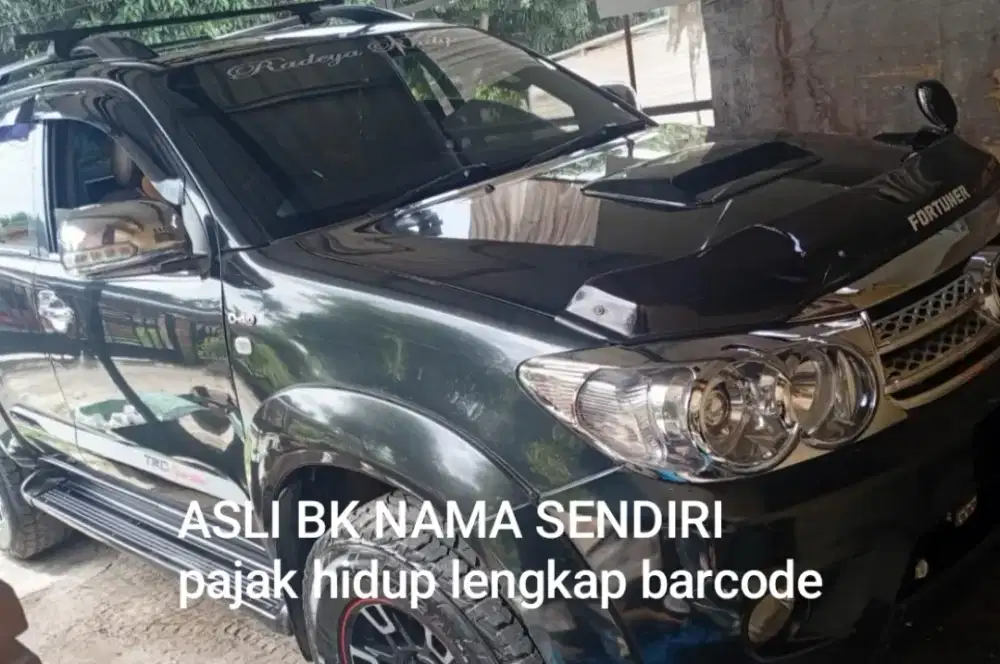 Toyota Fortuner diesel type G manual 2010