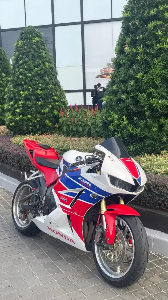 Honda Cbr 600rr Fullpaper