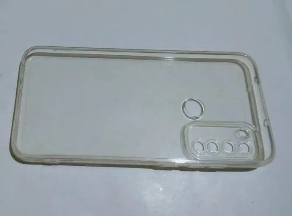 Softcase Handphone Bekas Pakai