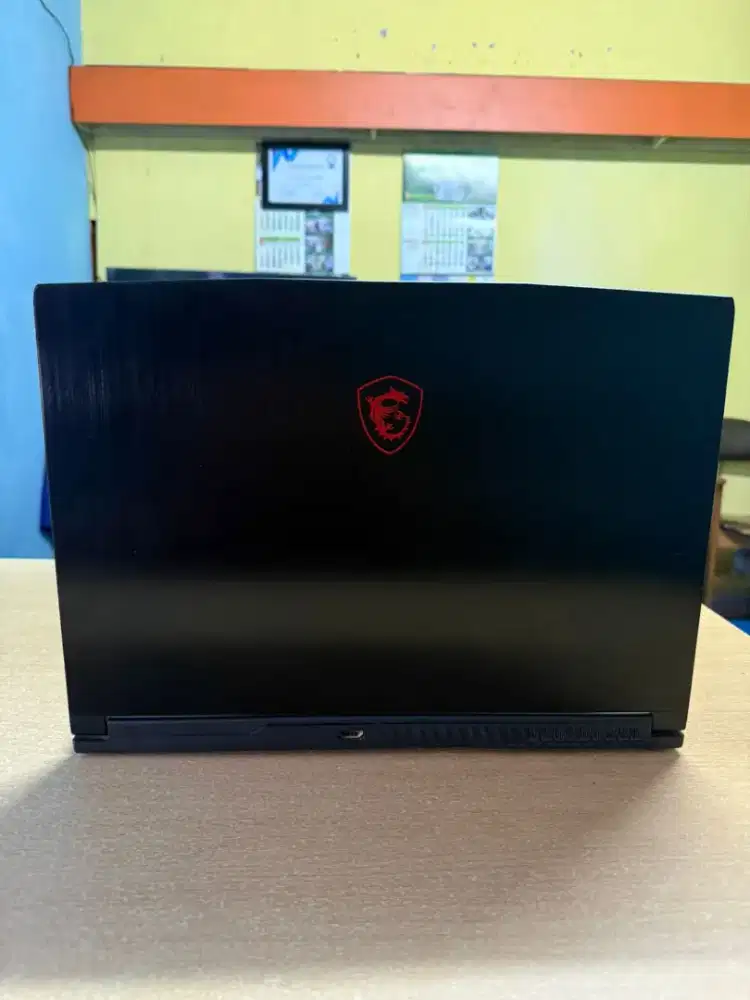 Laptop MSI Gf63