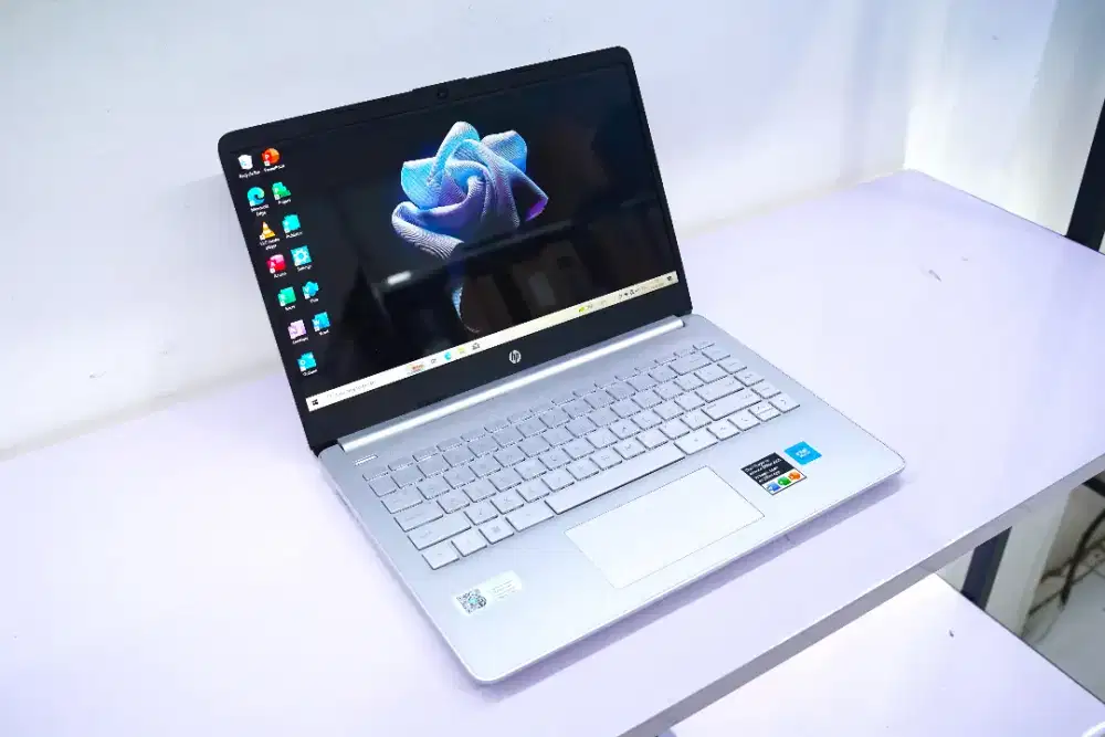 HP 14s DQ311TU.Intel N4500U.RAM8GB.SSD256GB.14inch