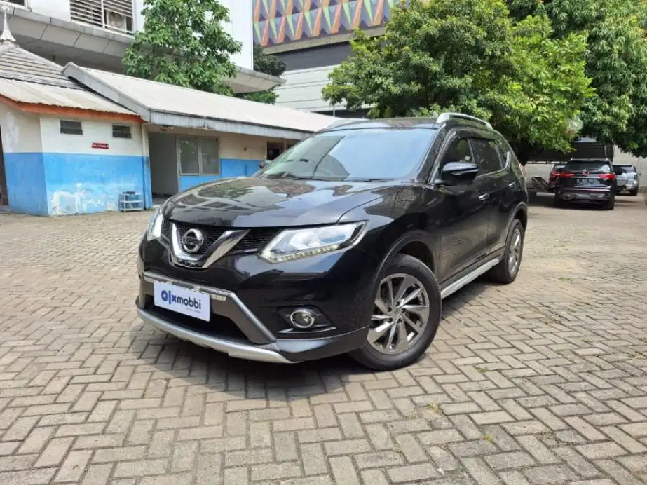 LOW DP Nissan X-Trail 2.5 Bensin-AT 2017 SOY
