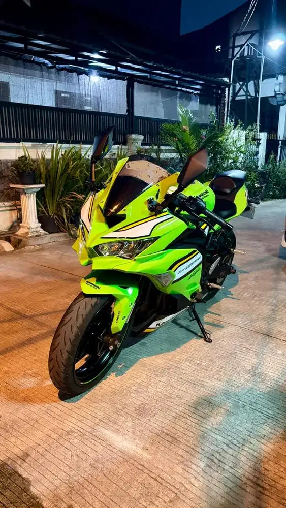 Zx25RR ABS QS 2025