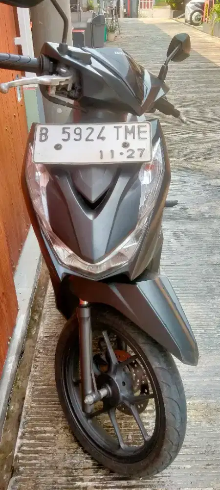 Dijual Motor Honda Beat CBS ISS
