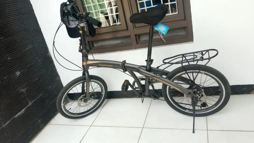Sepeda lipat evergreen