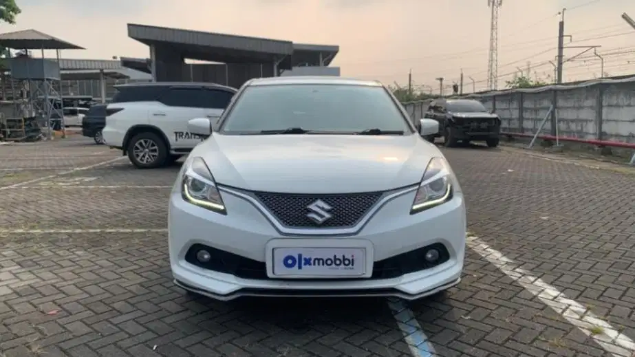 LOW DP Suzuki Baleno 1.4 Bensin-MT 2018 SYK