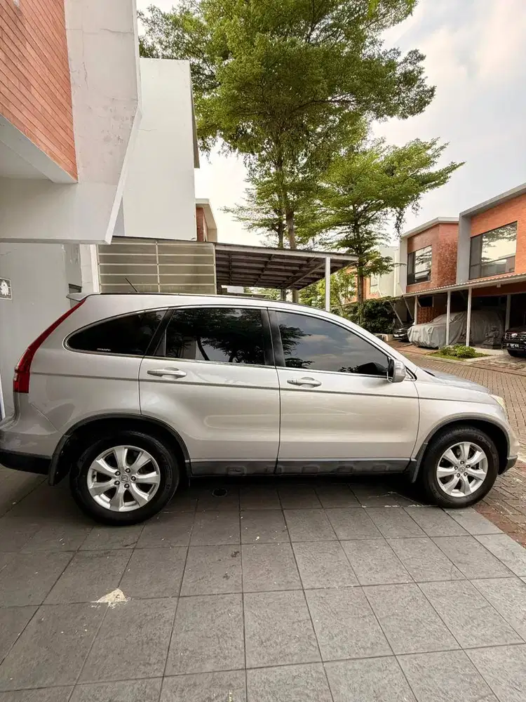 Jual Honda CRV 2011 2.0 A/T