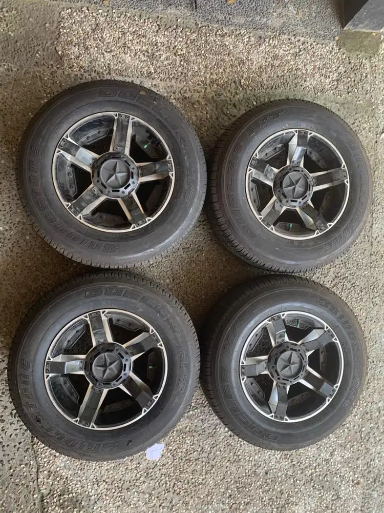 JUAL VELG ROCKSTAR II R17 EX PAJERO KONDISI MULUS