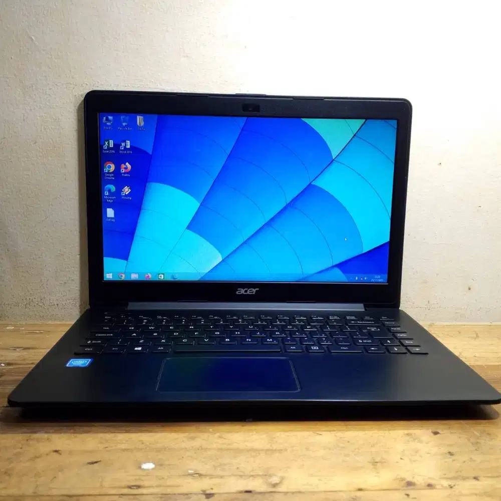 Acer Celeron N3060 SSD 128 GB tidak lemot