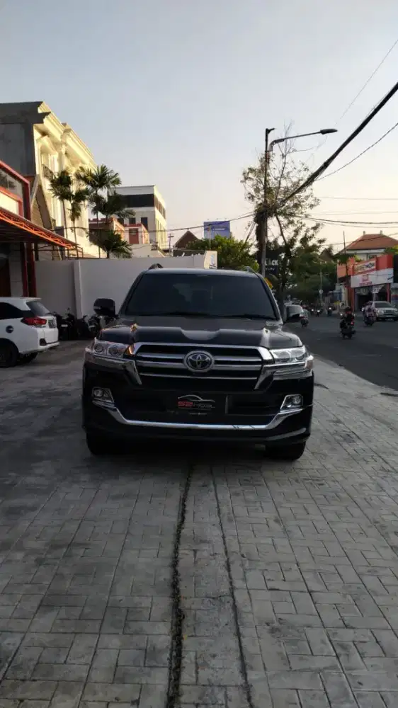 TOYOTAL LANDCRUISER VXR 2014 DIESEL KM 14RB