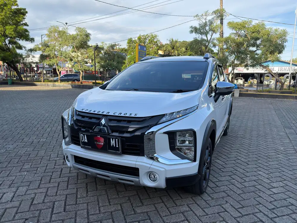 Mitsubishi Xpander 1.5 Cross Plus Premium package facelift At 2022