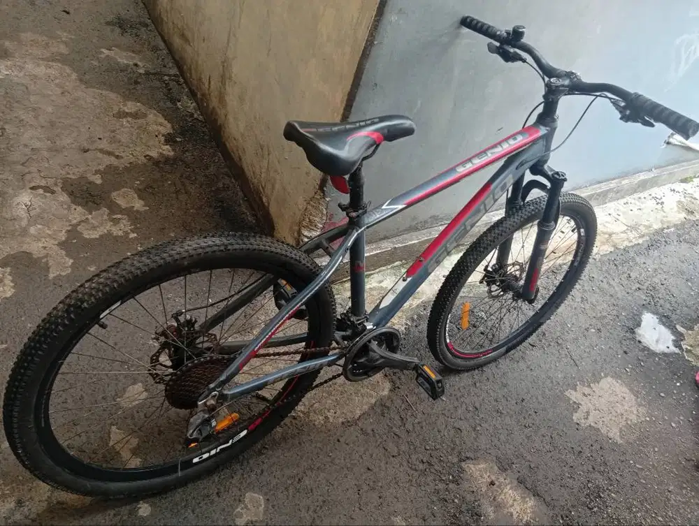 Genio M572 bekas rasa baru
