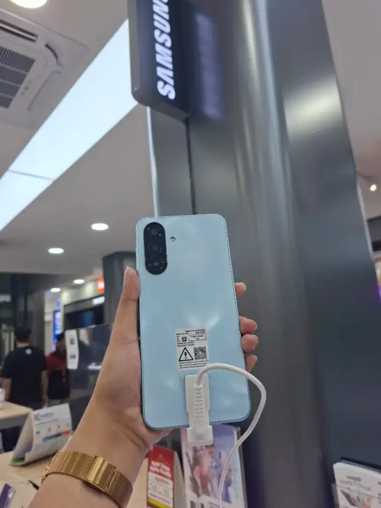 SAMSUNG A17 LTE 8/128 GARANSI RESMI !