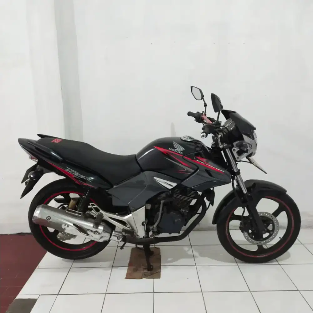 Honda Tiger Revo 2013 Bagus lengkap