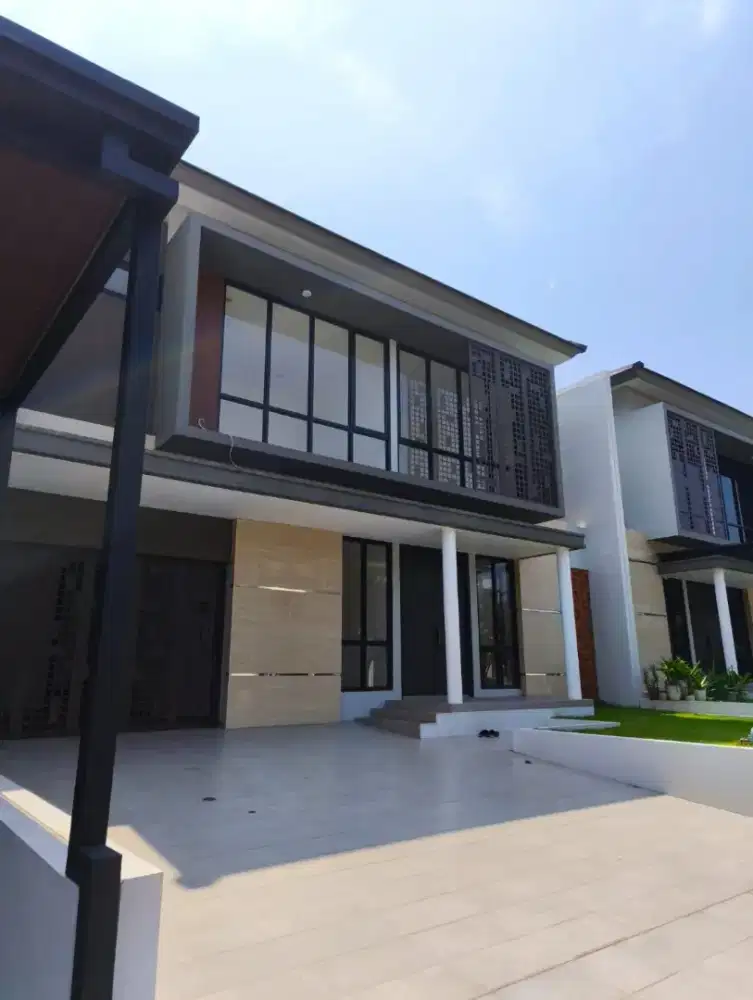 Jual cepat rumah mewah Victoria valley Citraland bsb