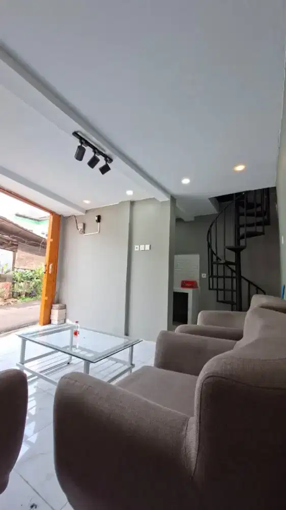 Dijual Butuh Mendesak Ruko 2 Lantai Akses Strategis