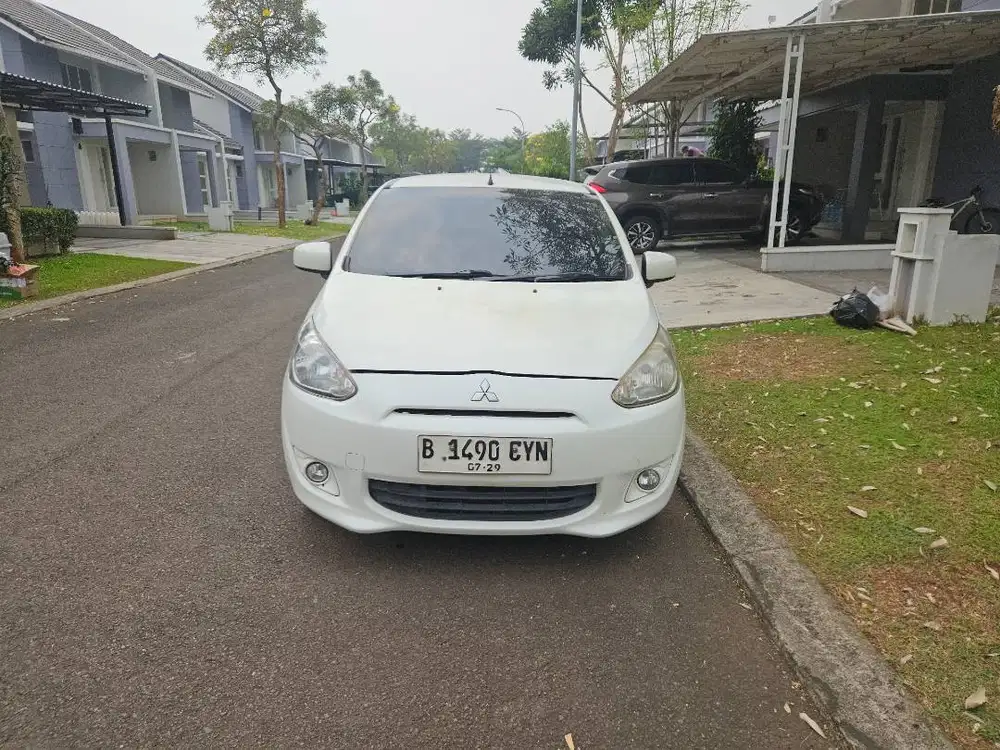 Dijual cepat BU mirage GLS AT bensin 2013, irit bertenaga siap pakai