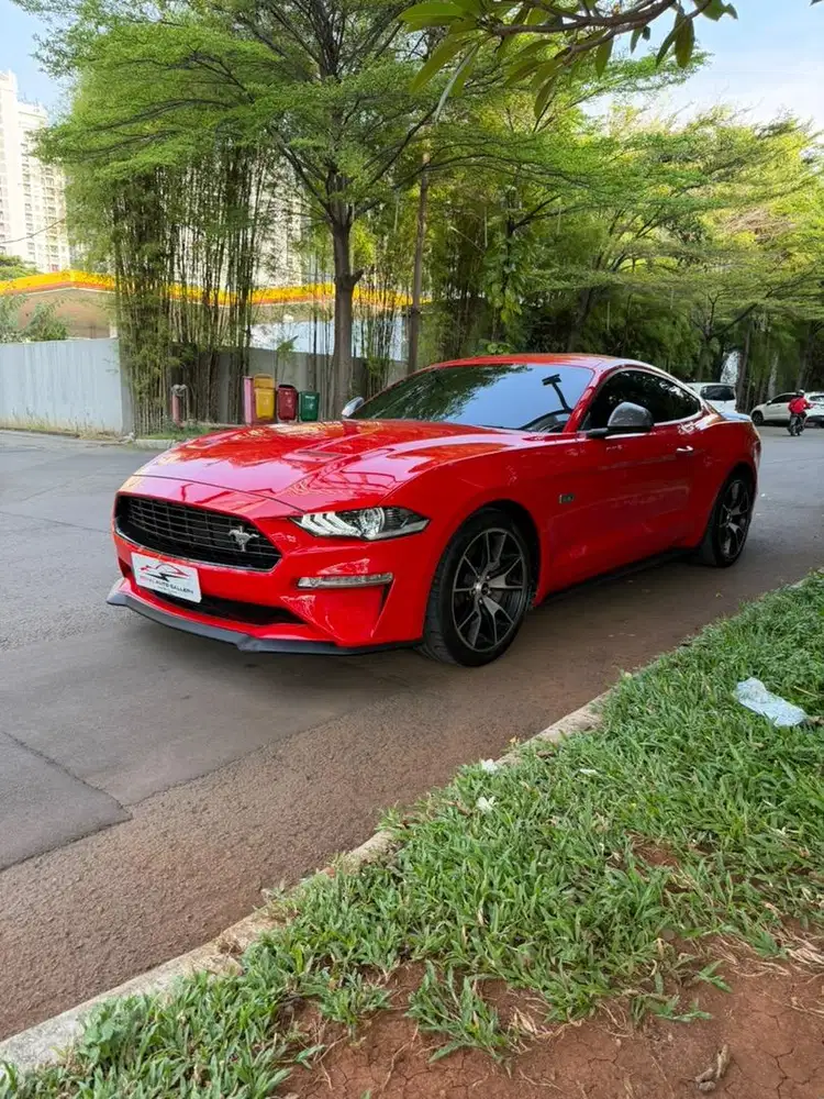 Ford Mustang 2021 Bensin