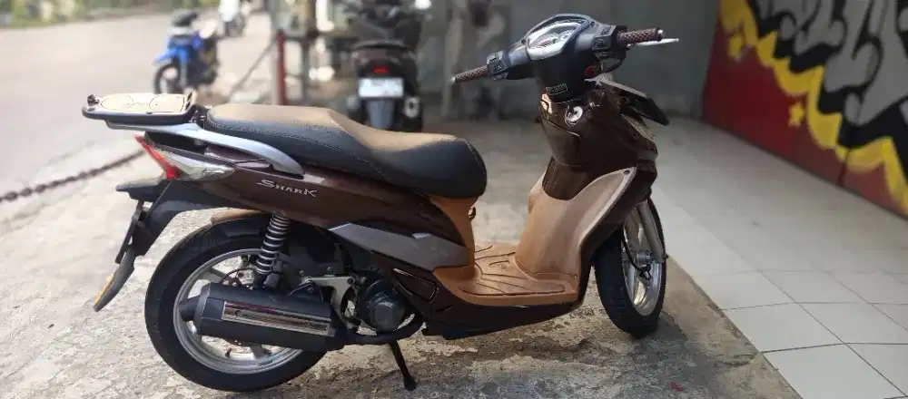Sanyang motor sym shark 125