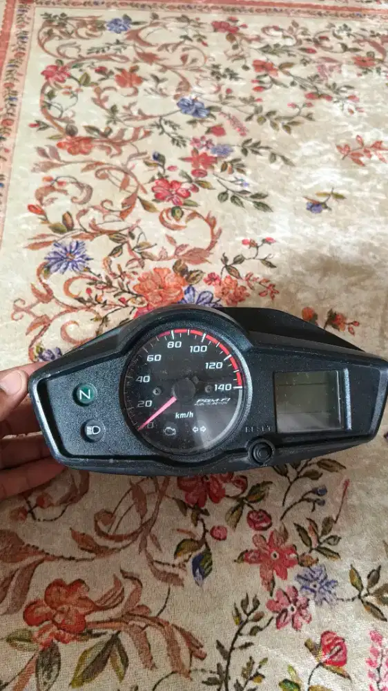 Jual Speedometer Verza & Sayap tangki Verza 150