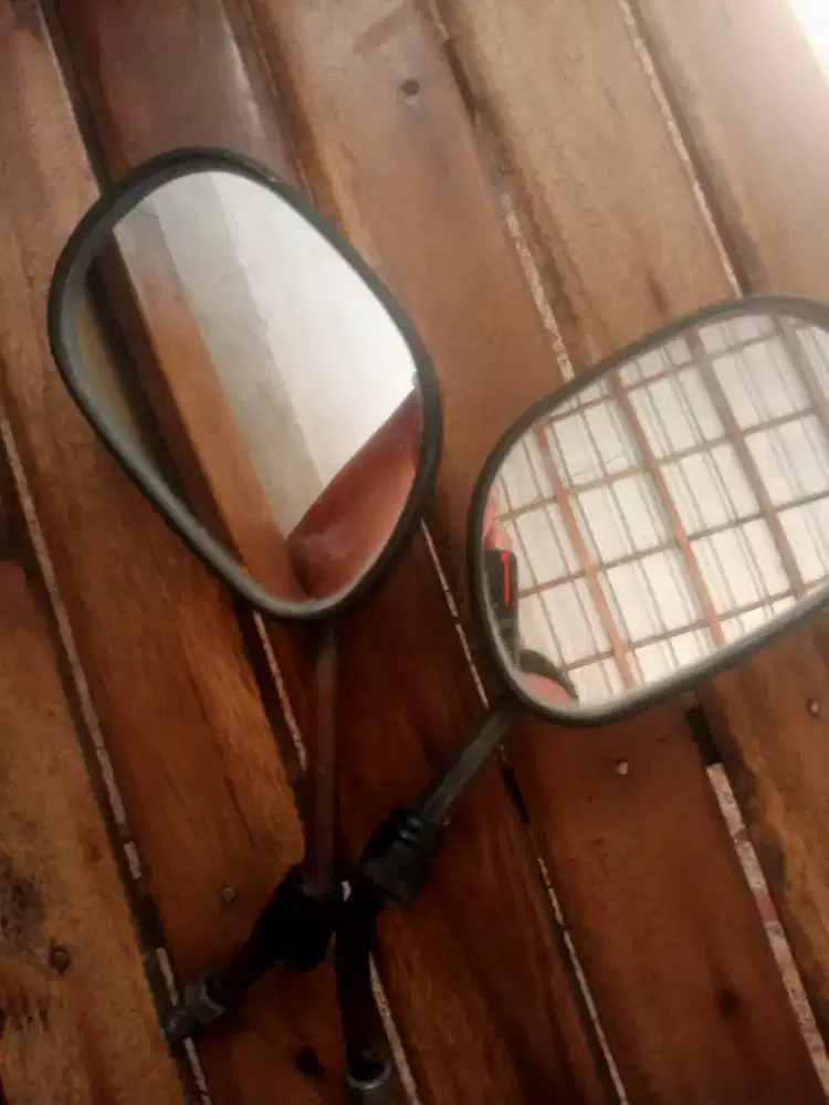 Spion , tutup knalpot & Ban 70-90 orian