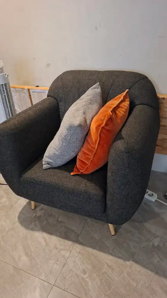 Dijual Sofa 1 seat. Nego