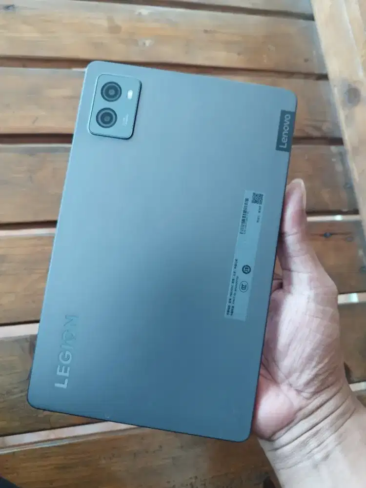 Lenovo tab legion Y700 12/256 gb
