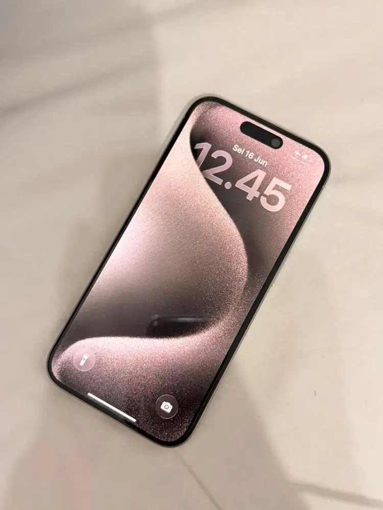 Iphone 15 pro ibox