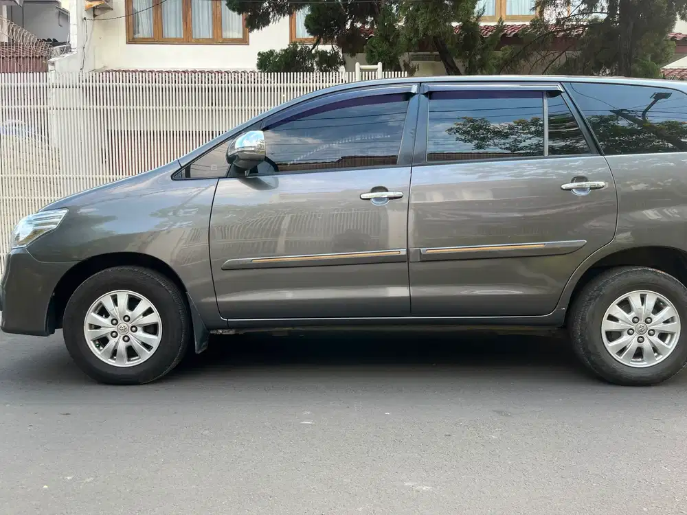 Toyota Kijang Innova 2014 Diesel