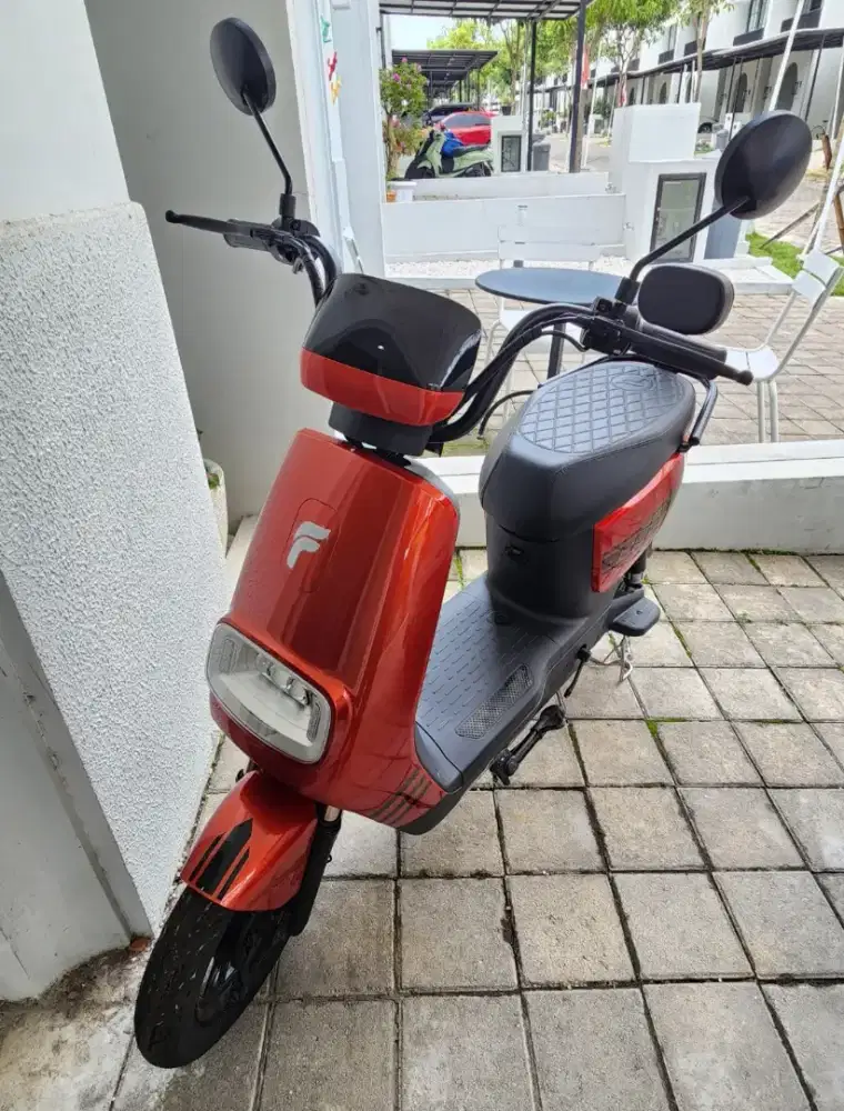 Dijual Sepeda Listrik Selis Ofero Galaxy 3 Baterai Lithium
