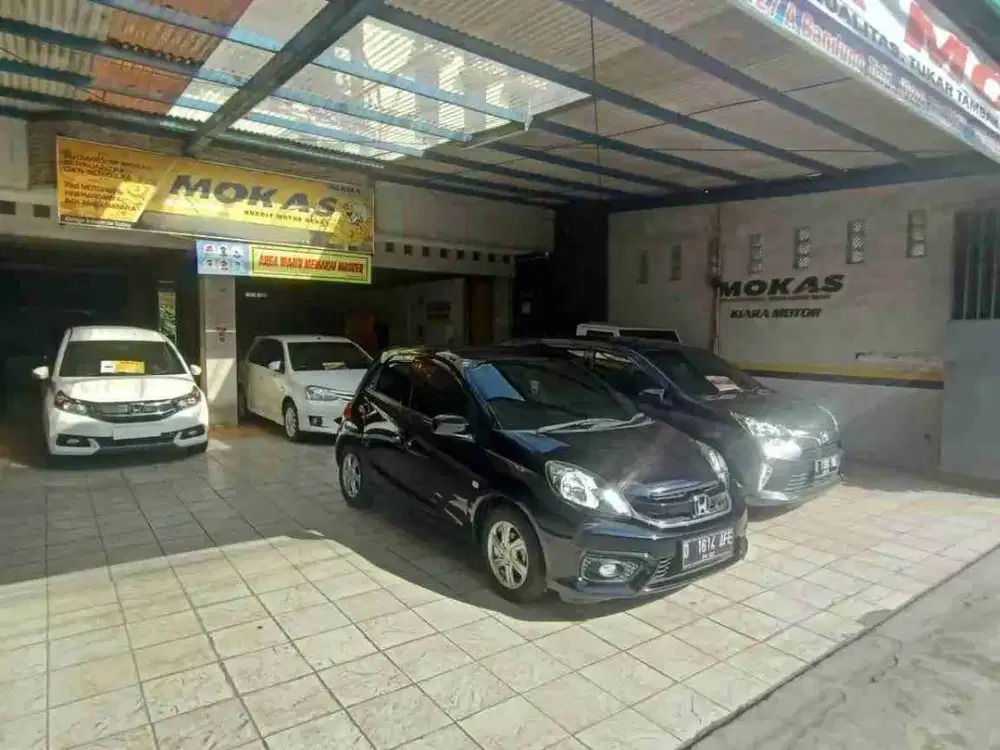 showroom plus rumah murah lokasi premium di Kiaracondong