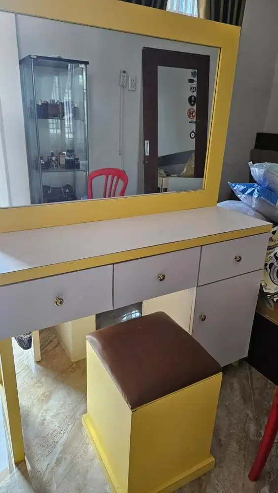 Dijual meja rias