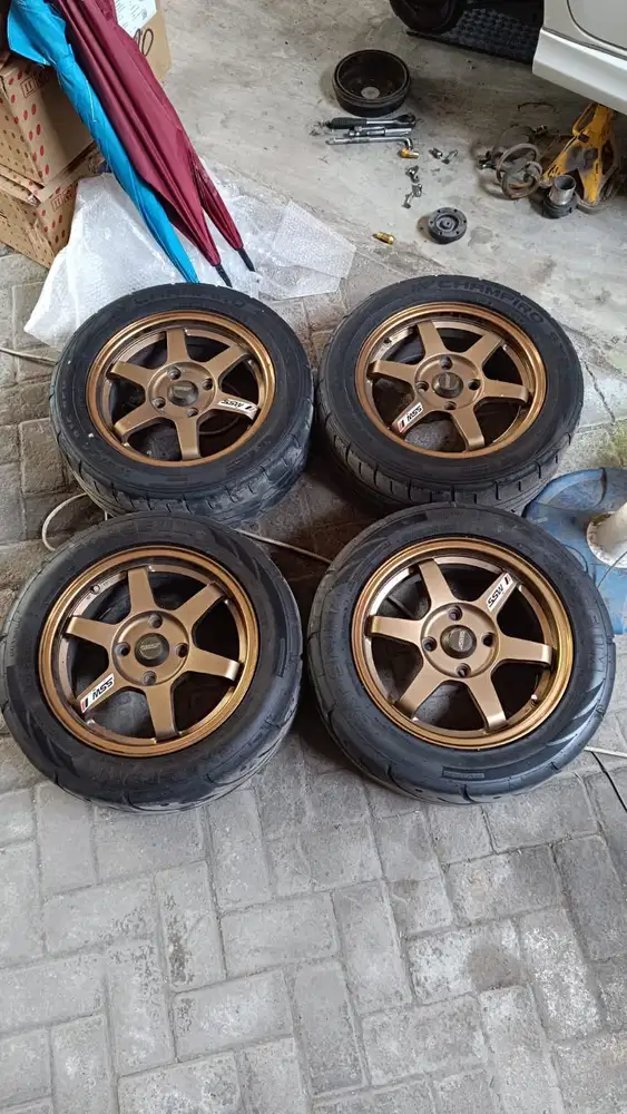 PELEK Avanza Xenia SSW R15 RARE SPEC 4 x 114,3