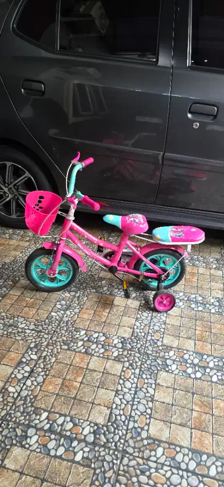 Sepeda anak 12 inch usia 2-5thn baru beli