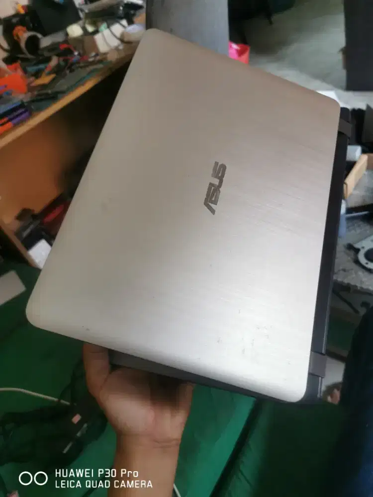 Laptop ASUS VIVOBOOK X407UAR