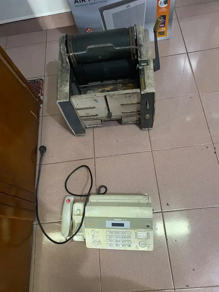 Mesin stensil dan mesin fax