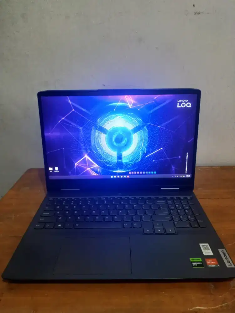 Laptop Gaming LOQ 15
