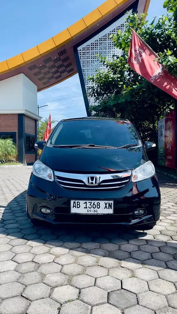 Honda Freed SD 2015