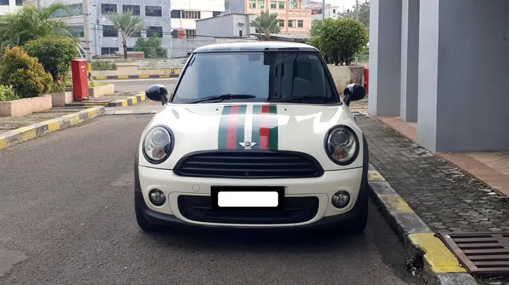 Km 56rb mini cooper minicooper 3 door 2012 putih