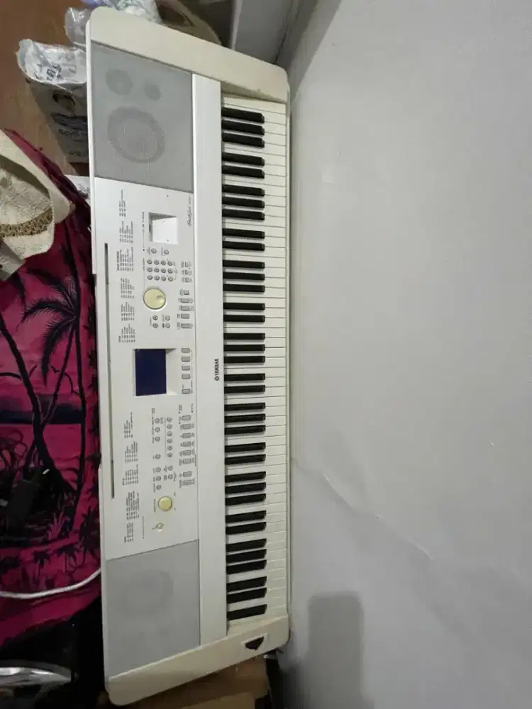 Digital Piano Yamaha DGX 660