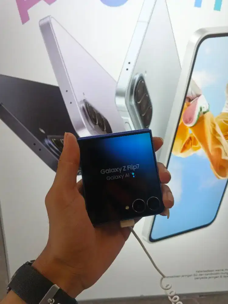 Samsung Galaxy Z Flip7 promo cicilan 0% syarat ktp aja tanpa dp