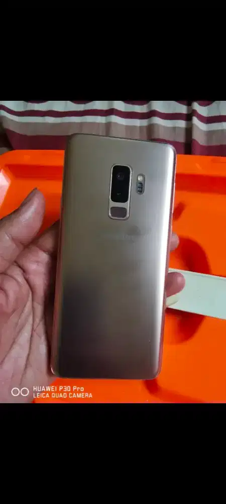 SAMSUNG S9 plus