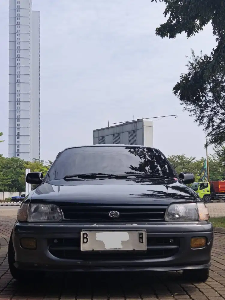 Toyota Starlet Kapsul SEG 1992 pemakaian pribadi