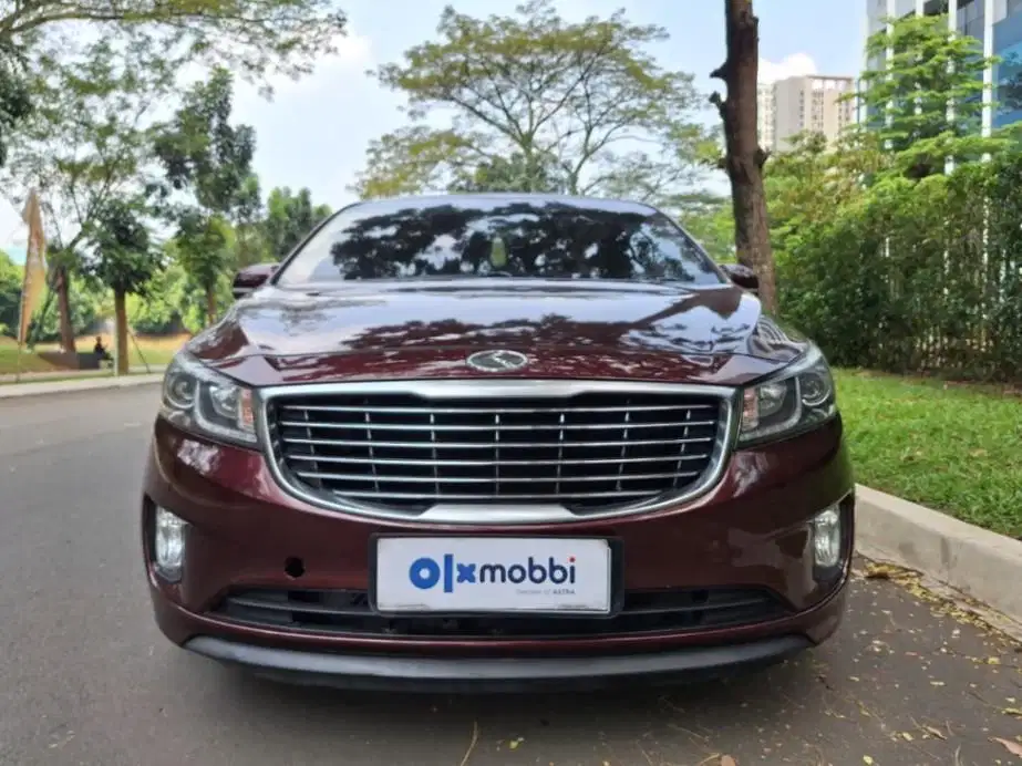 LOW DP Kia Grand Sedona 3.3 Bensin-AT 2018 KKZ