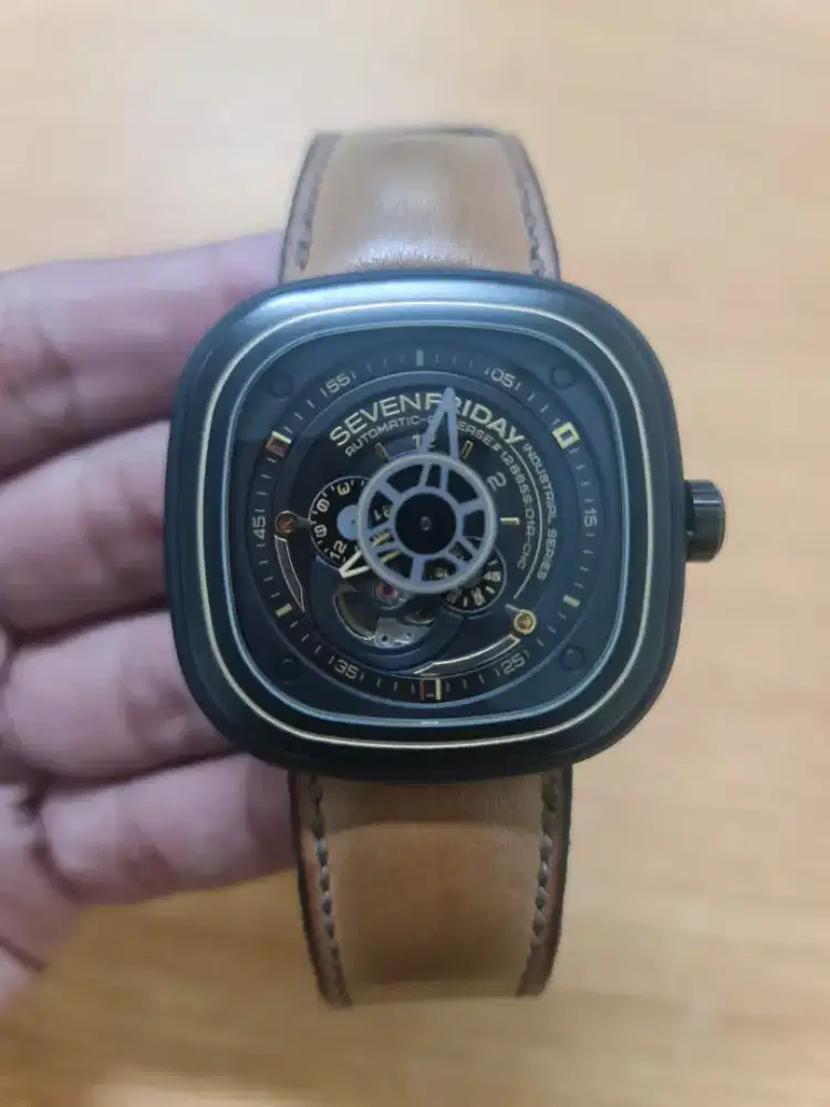 Sevenfriday P2/02 Original