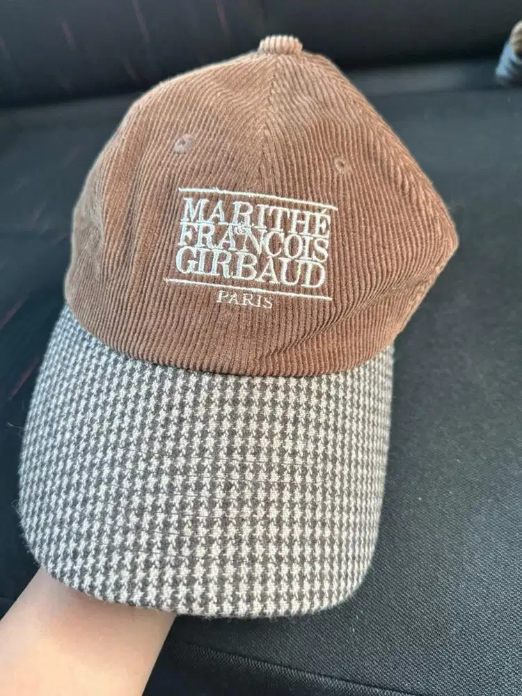 Marithe hats original brown