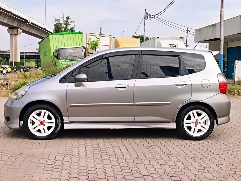 Honda Jazz Vtec tahun 2008 matic