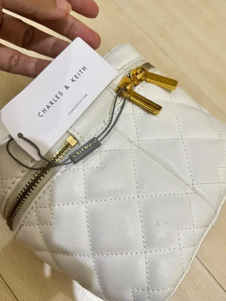 Charles and keth bag white